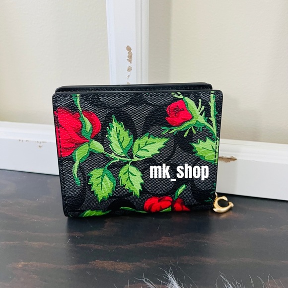 COACH Snap Wallet Signature Canvas Fairytale Rose Print - Picture 4 of 16